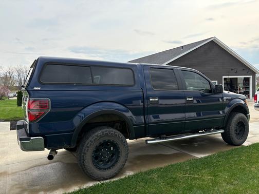 Blue 2011 Ford F-150 XLT