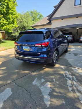 Blue 2022 Chevrolet Equinox RS
