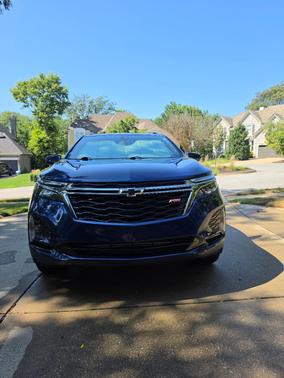 Blue 2022 Chevrolet Equinox RS