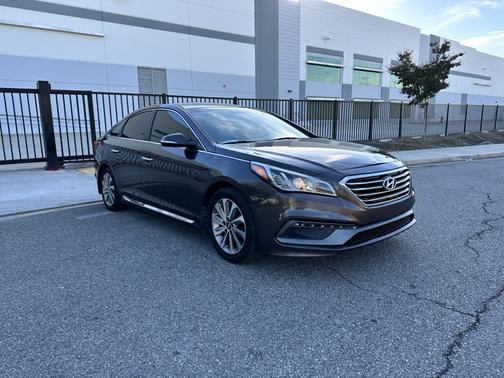 2015 Hyundai SONATA Sport