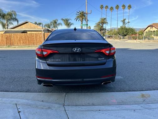 2015 Hyundai SONATA Sport