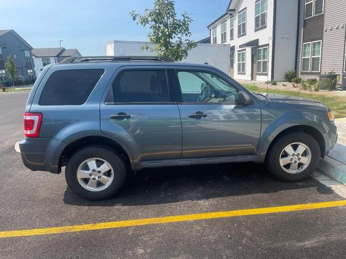 Blue 2011 Ford Escape XLT