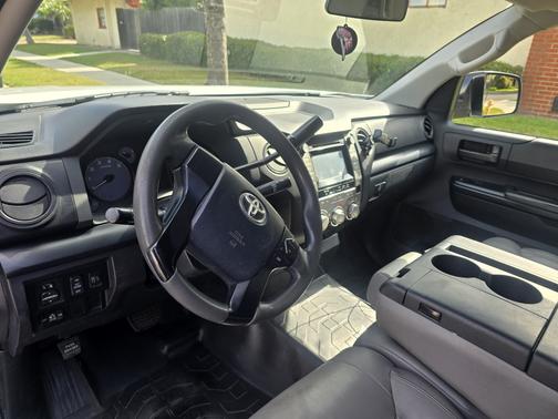 2016 Toyota Tundra SR