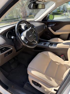 2018 Jaguar F-PACE 25t Prestige