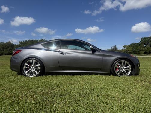 2015 Hyundai Genesis Coupe 3.8 R-Spec