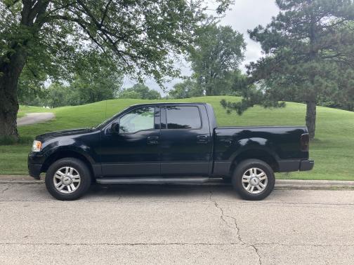 Photo 3 of 3 of 2004 Ford F-150 Lariat SuperCrew