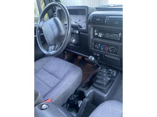 Photo 1 of 7 of 2001 Jeep Wrangler Sport