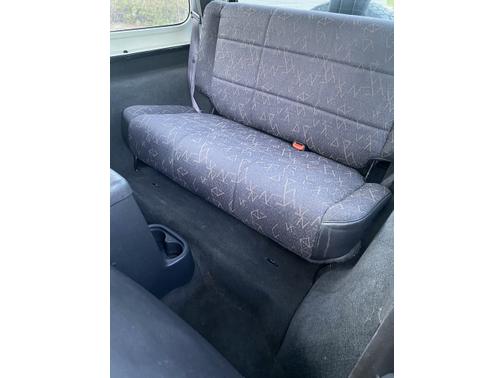 Photo 5 of 7 of 2001 Jeep Wrangler Sport
