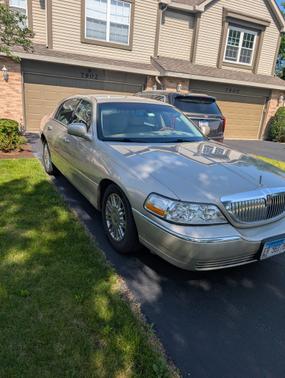 2009 Lincoln Town Car Signature Limited