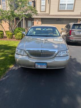 2009 Lincoln Town Car Signature Limited