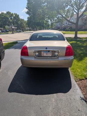 2009 Lincoln Town Car Signature Limited