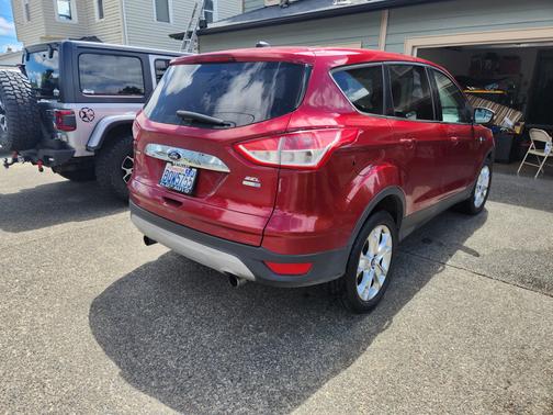 Red 2013 Ford Escape SEL