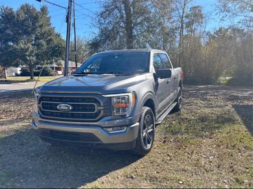 Gray 2022 Ford F-150 XLT