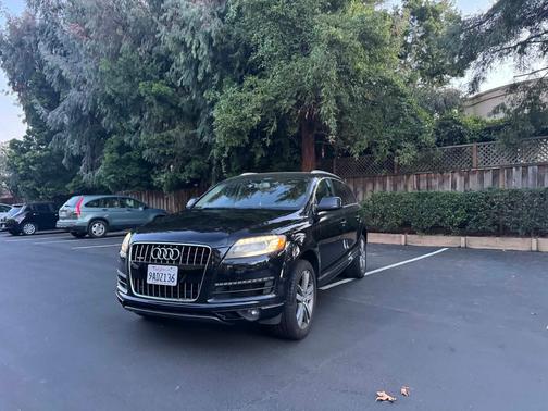 Black 2013 Audi Q7 3.0T Premium Plus