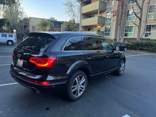 Black 2013 Audi Q7 3.0T Premium Plus