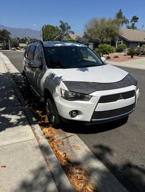 2010 Mitsubishi Outlander SE