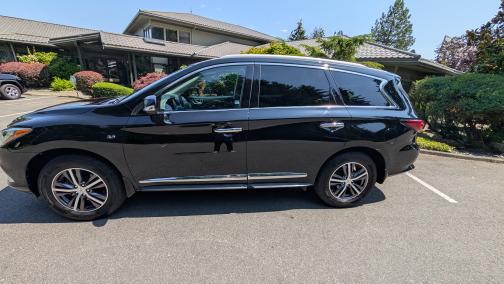 2019 INFINITI QX60 LUXE