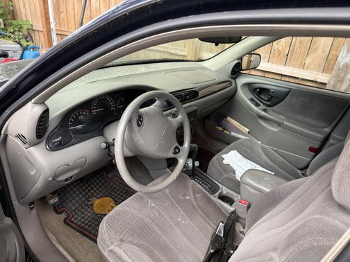 2001 Chevrolet Malibu Base
