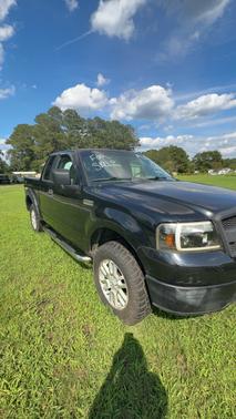 Black 2006 Ford F-150 STX SuperCab