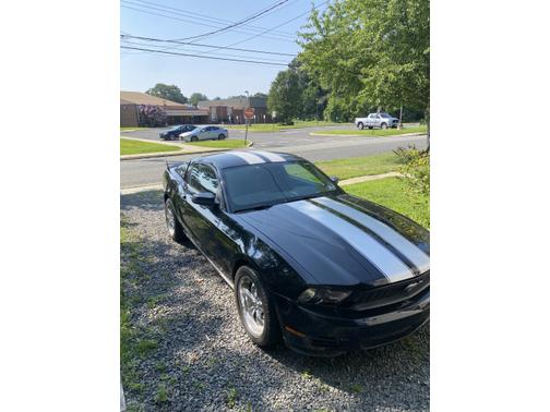 2010 Ford Mustang Base