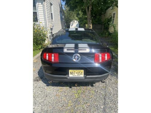 2010 Ford Mustang Base
