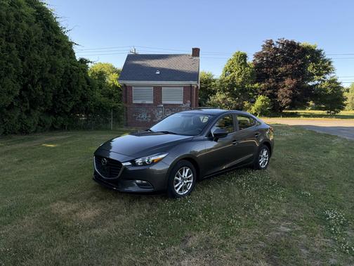 Gray 2017 Mazda Mazda3 Sport