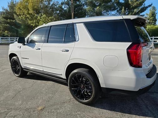 White 2023 GMC Yukon Denali