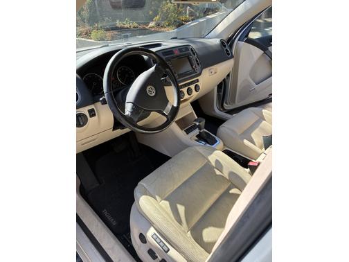 2009 Volkswagen Tiguan SE