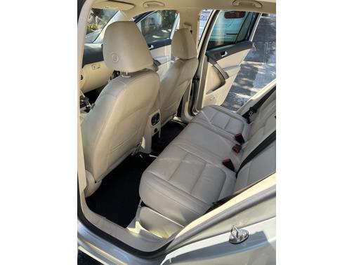 2009 Volkswagen Tiguan SE