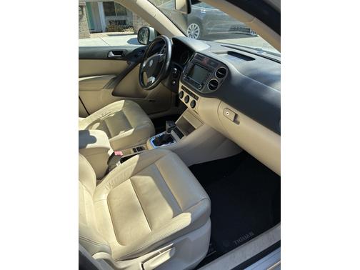 2009 Volkswagen Tiguan SE