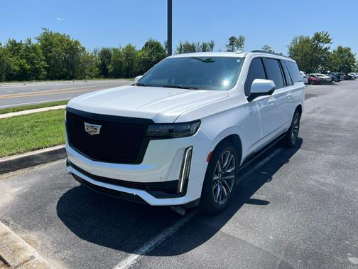 2023 Cadillac Escalade ESV Sport Platinum