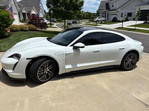 White 2021 Porsche Taycan Taycan