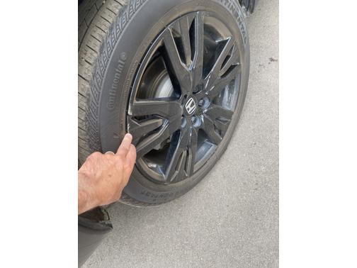 Photo 4 of 10 of 2022 Honda Pilot Special Edition