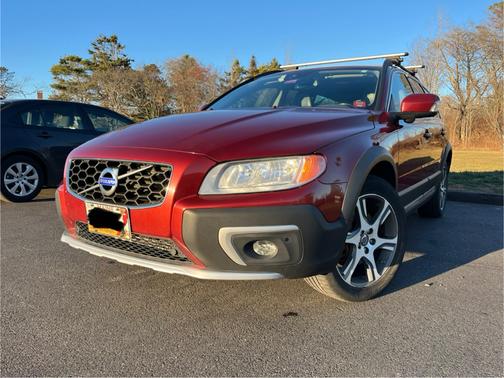 2015 Volvo XC70 T6 Premier Plus