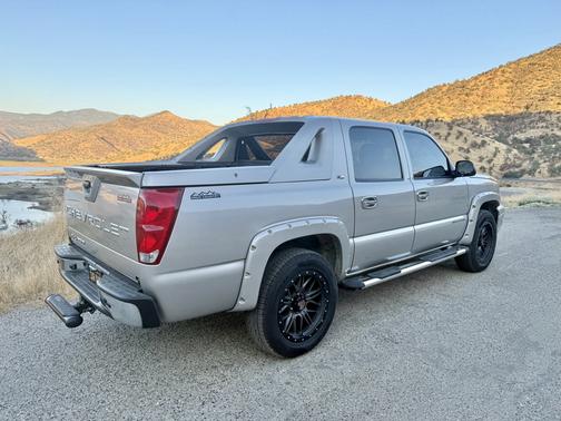 2005 Chevrolet Avalanche 1500 Z71
