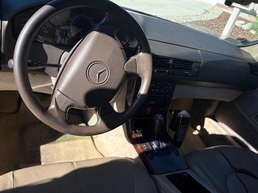 1996 Mercedes-Benz SL-Class SL320 Roadster