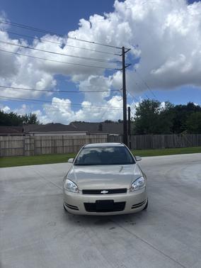 Gold 2009 Chevrolet Impala LS