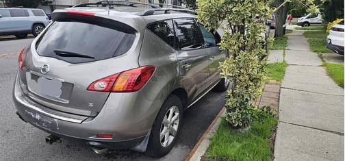 Brown 2009 Nissan Murano S
