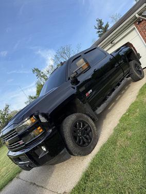 Black 2019 Chevrolet Silverado 2500 LTZ