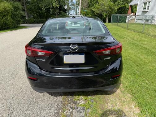 Black 2018 Mazda Mazda3 Grand Touring
