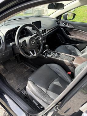 2018 Mazda Mazda3 Grand Touring