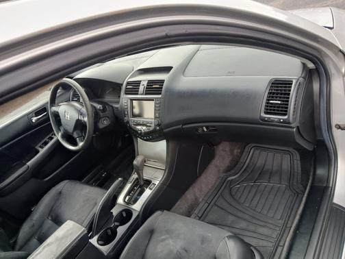Silver 2007 Honda Accord EX-L