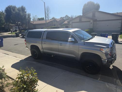 2017 Toyota Tundra Limited