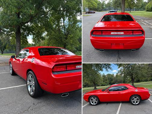 Red 2009 Dodge Challenger R/T