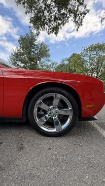 Red 2009 Dodge Challenger R/T