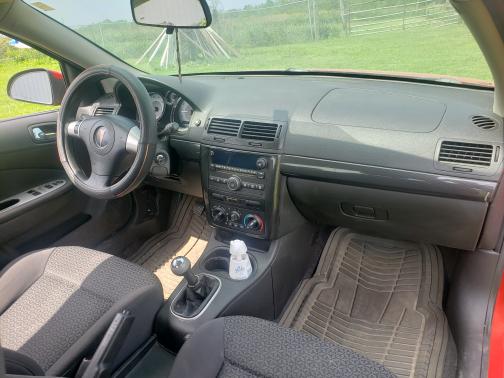 Photo 5 of 10 of 2007 Pontiac G5 Base