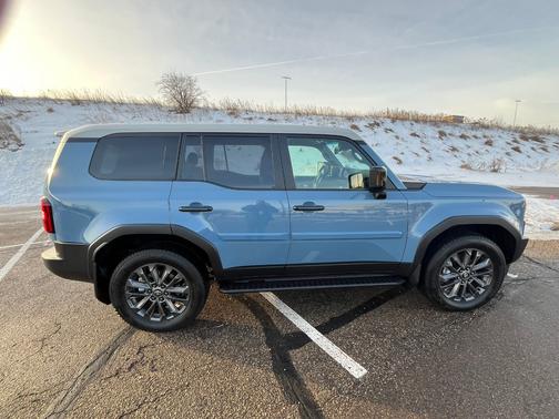 2025 Toyota Land Cruiser Base