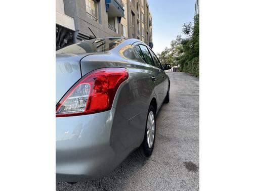 2012 Nissan Versa 1.6 S