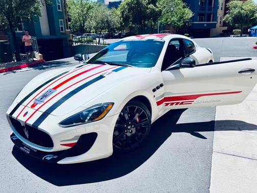 White 2013 Maserati GranTurismo MC