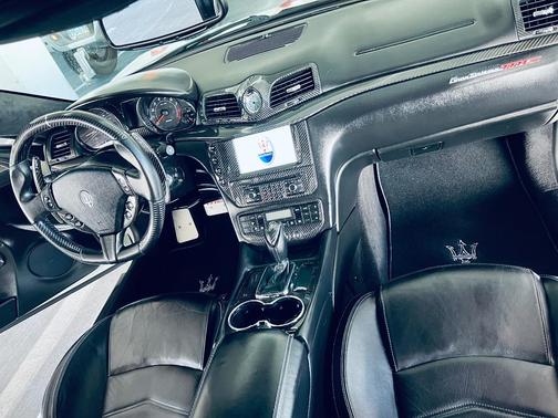 White 2013 Maserati GranTurismo MC